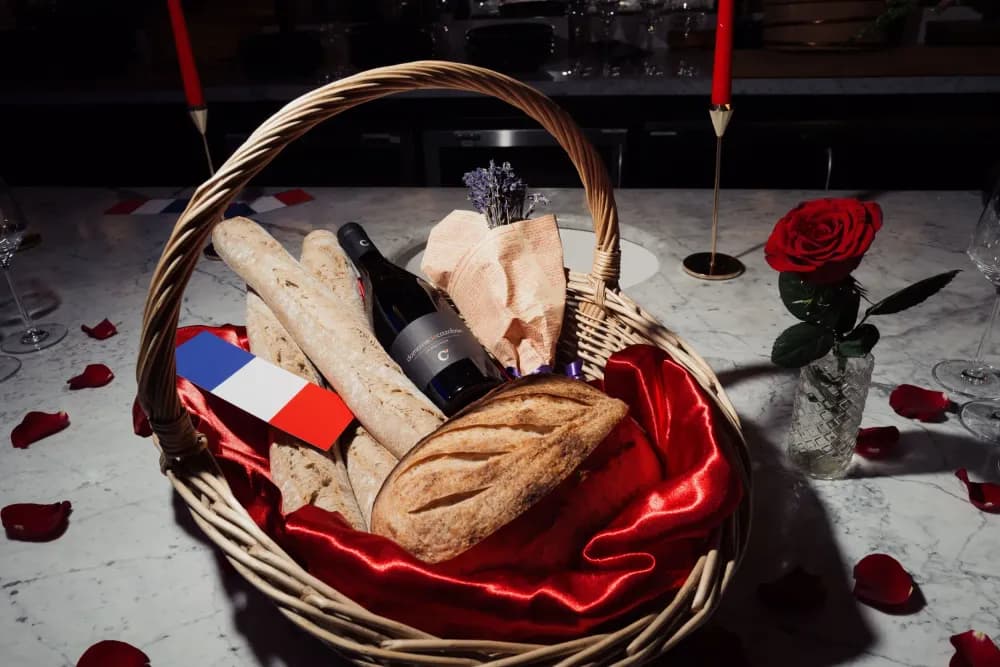 Старые лозы, Grenache и сезонные продукты: как прошёл винный вечер в Cazaban Bistro & Bakery