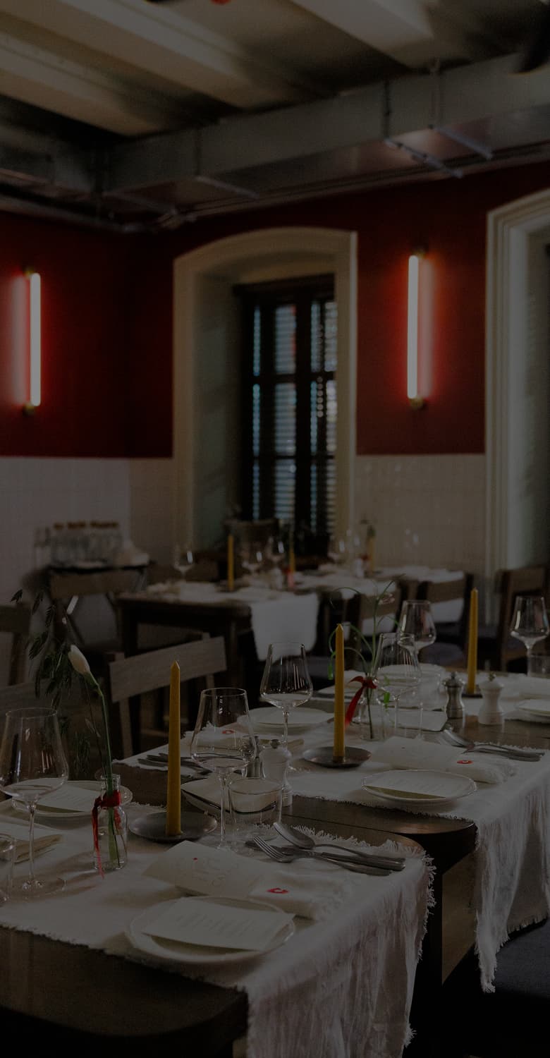 Зал Cazaban Bistro & Bakery