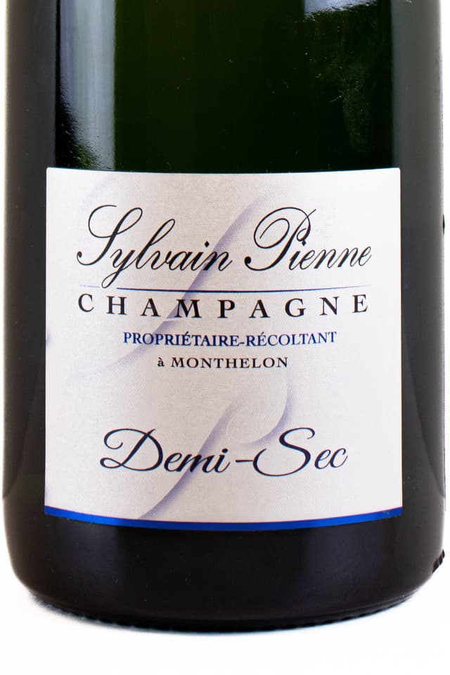 Шампанское TRADITION DEMI-SEC CHAMPAGNE SYLVAIN PIENNE - изображение 2