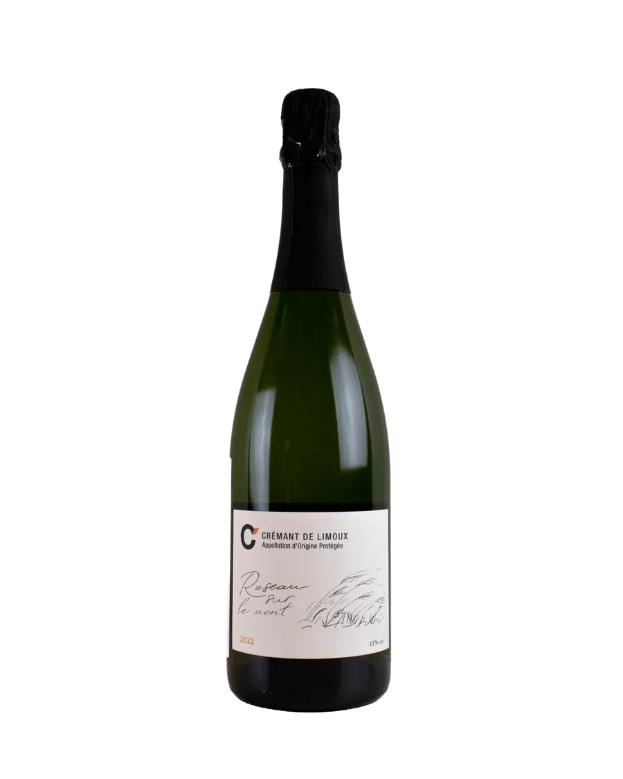 Зелёная бутылка игристого вина Roseau sur le Vent Crémant de Limoux с капсулой на горлышке